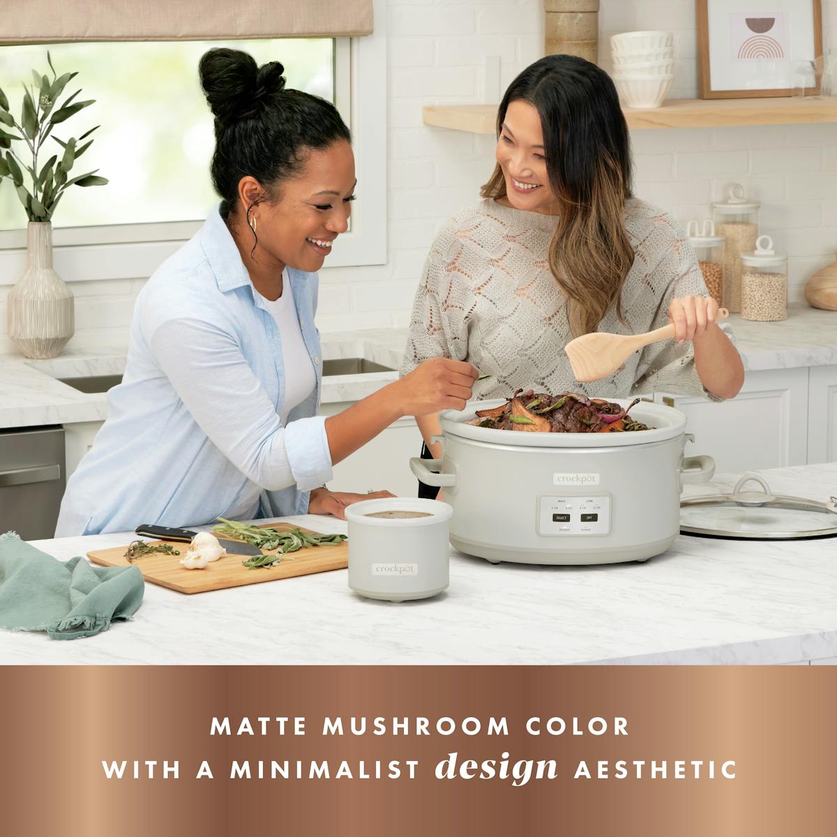 Crock-Pot 7-Quart Cook & Carry Slow Cooker, Mushroom | Item Details | Product Features Pj