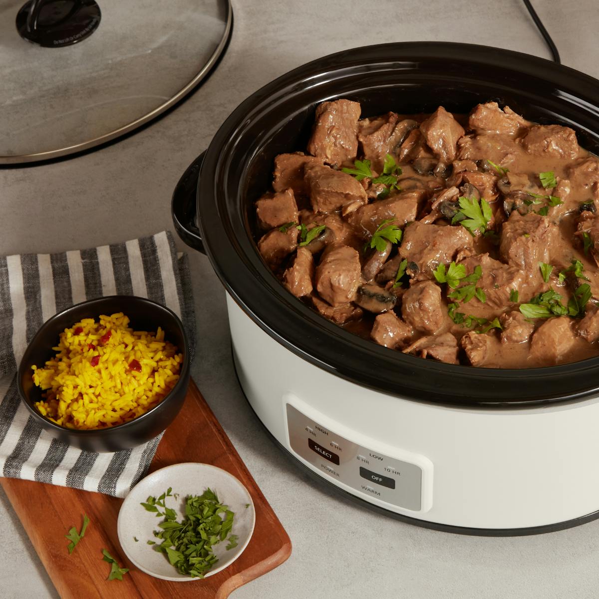 Crock-Pot Manual 6-Quart Cook & Carry Slow Cooker, Silver | Item Details | Product Features sW